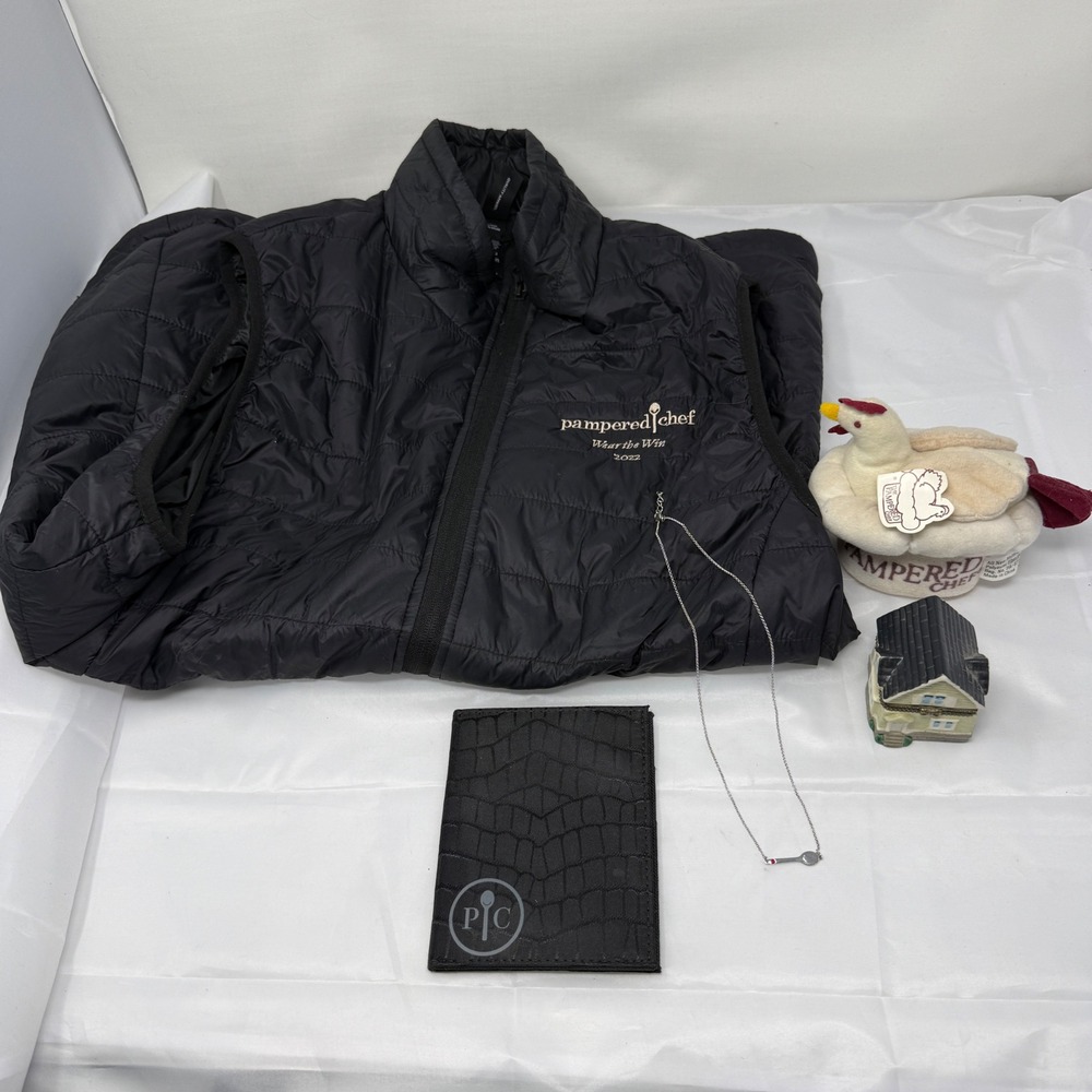 Pampered Chef Director/consultant‎ Bundle Blk Quilted Vest,Spoon Necklace MORE